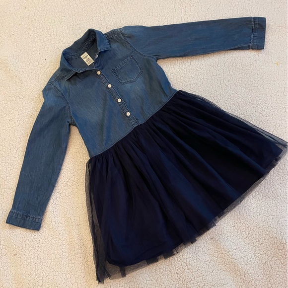 Carter’s 6/6X Denim Button-up and tulle dress. Excellent condition. - Picture 4 of 12